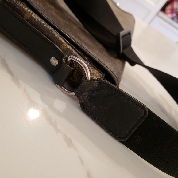 Louis Vuitton Monogram Bass GM 49th week of 2010 France - Picture 6 of 7